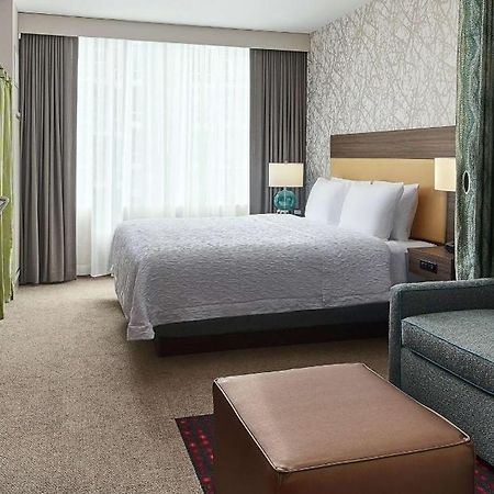 Home2 Suites By Hilton Chicago Mccormick Place Eksteriør bilde