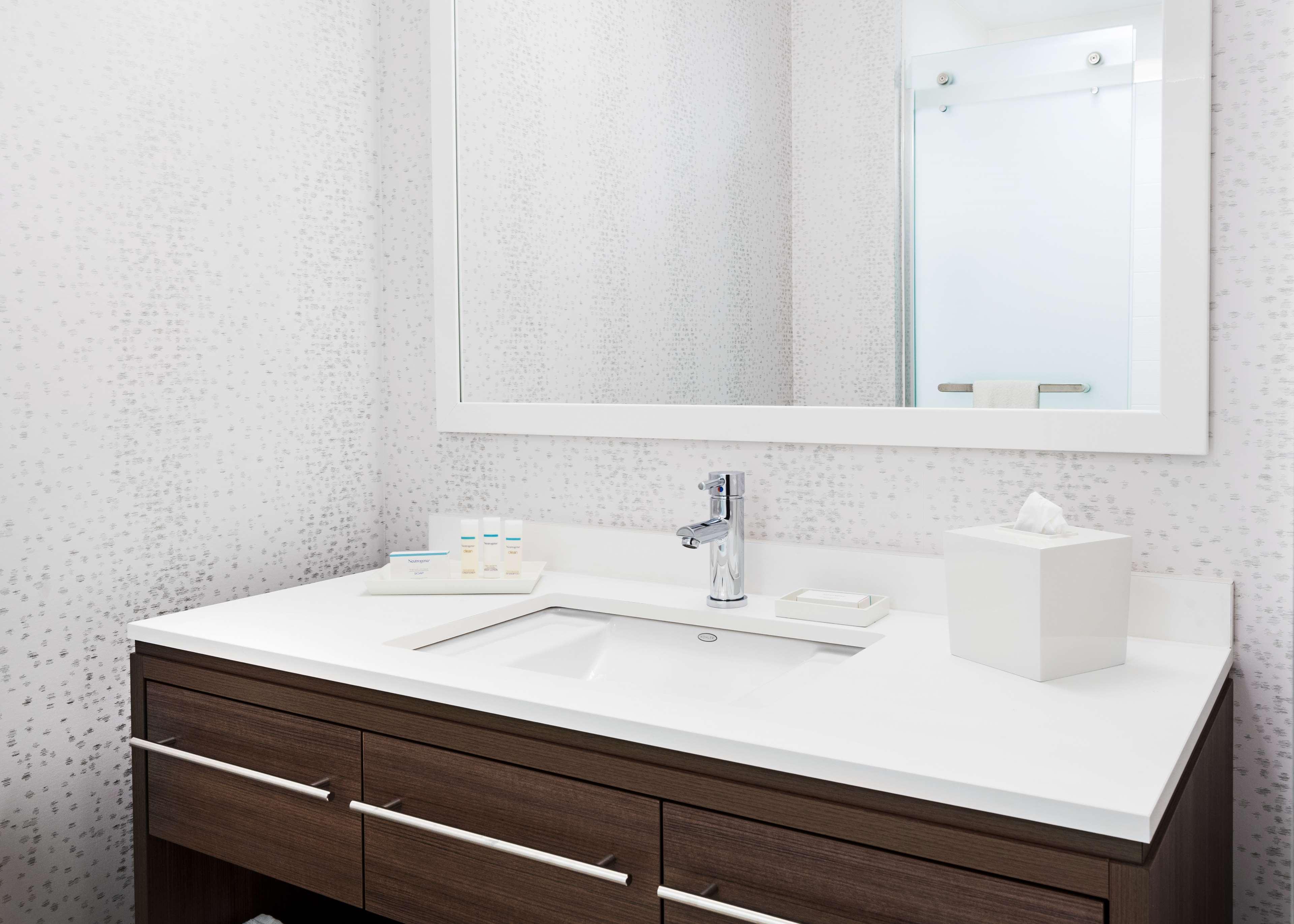 Home2 Suites By Hilton Chicago Mccormick Place Eksteriør bilde