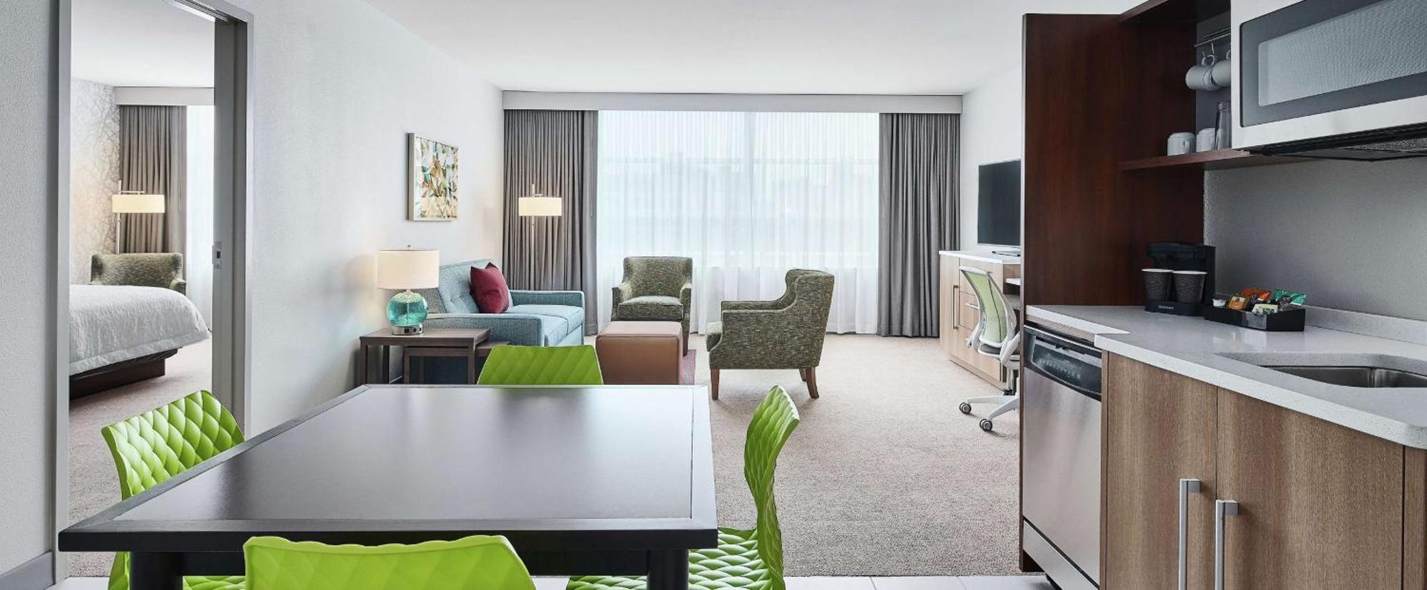 Home2 Suites By Hilton Chicago Mccormick Place Eksteriør bilde