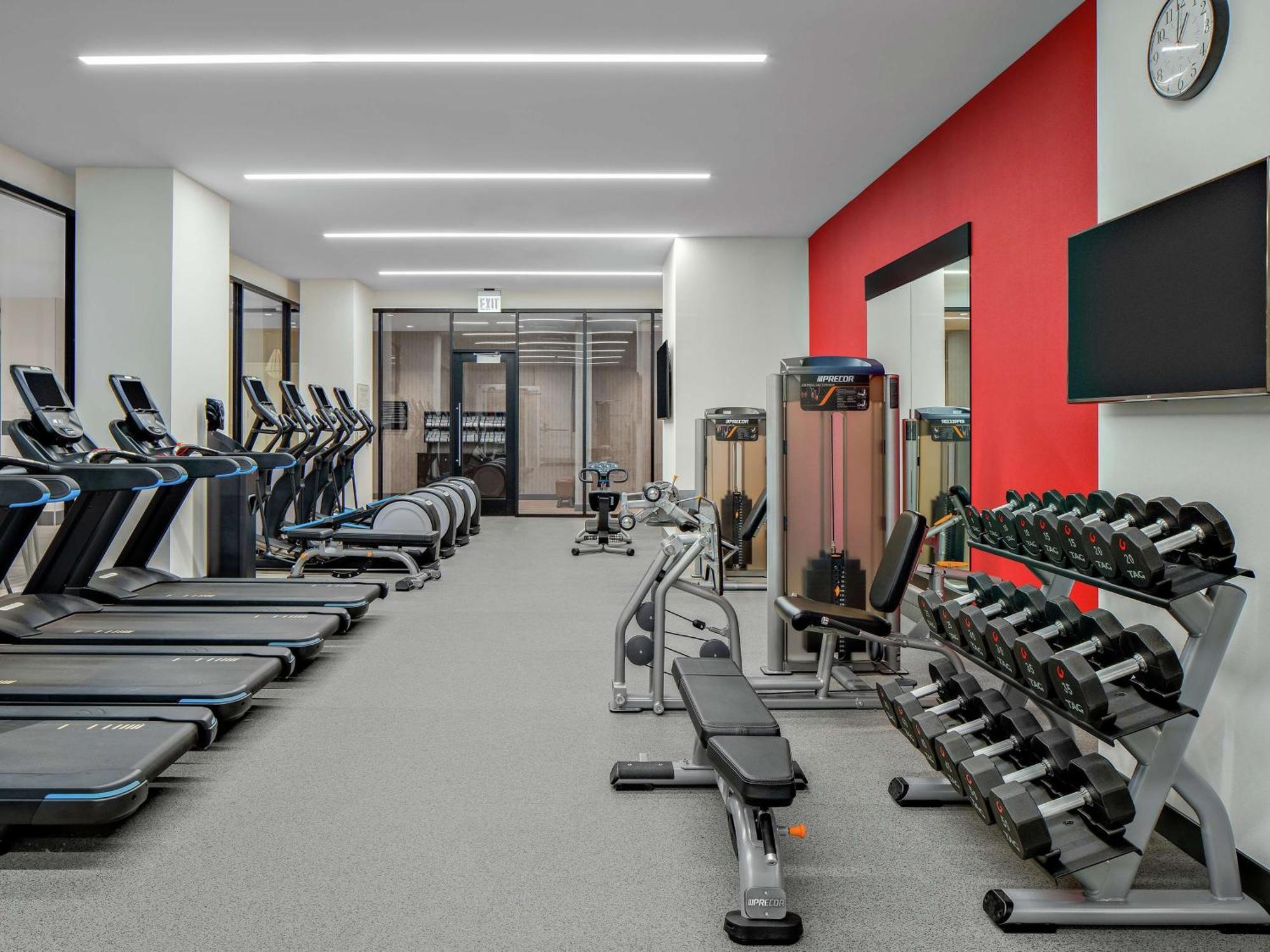 Home2 Suites By Hilton Chicago Mccormick Place Eksteriør bilde